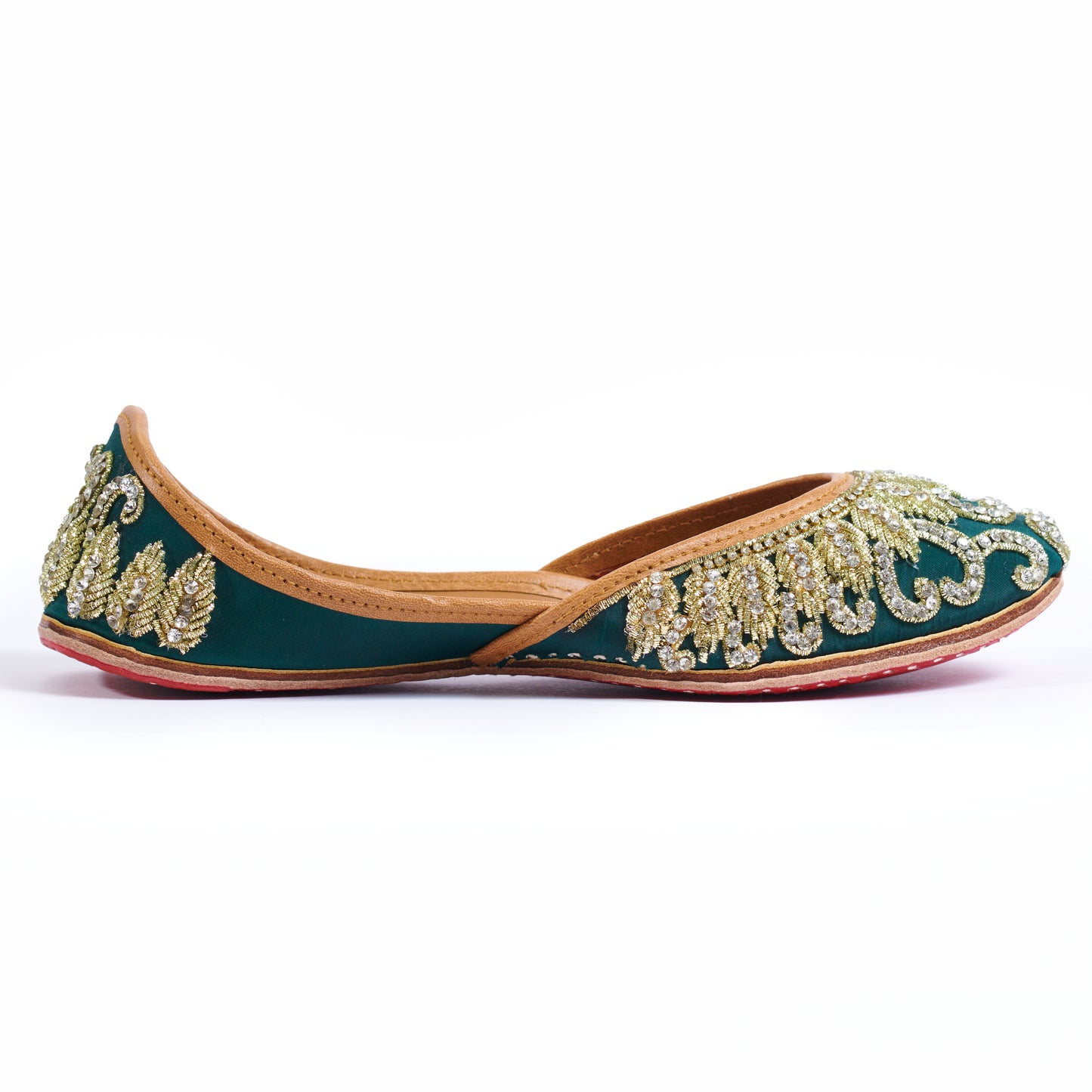 RAVIS Women’s Golden Embroidered Jutti