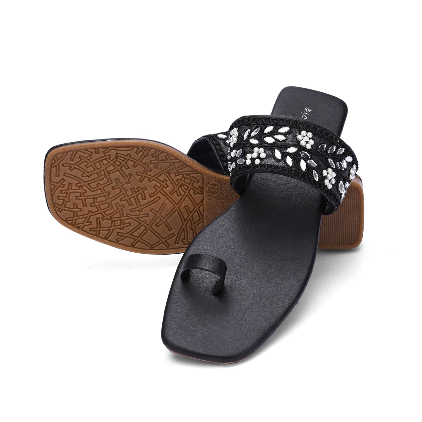 RAVIS SparkToe Black Toe-Ring Ethnic Flats for Women