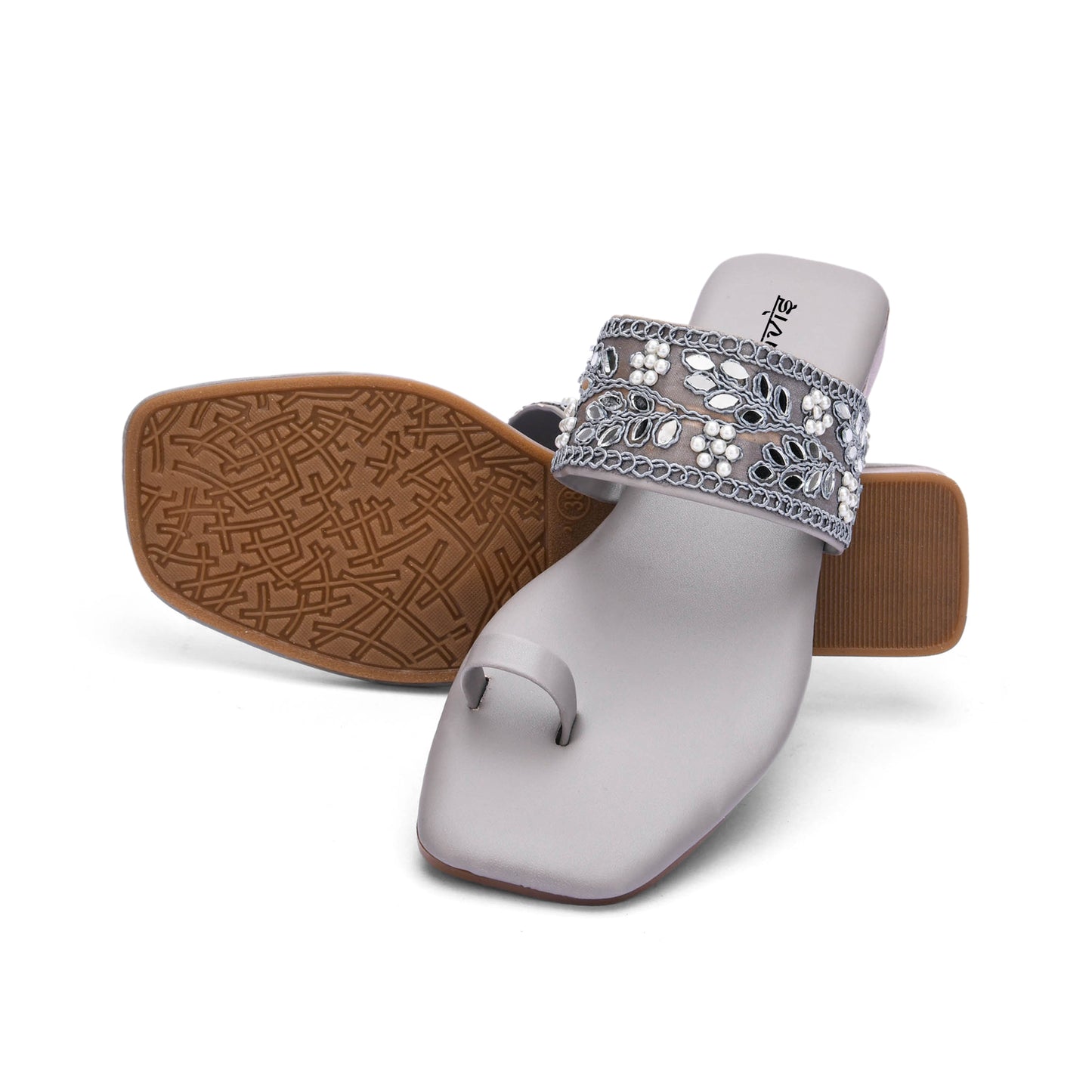 RAVIS SparkToe Black Toe-Ring Ethnic Flats for Women