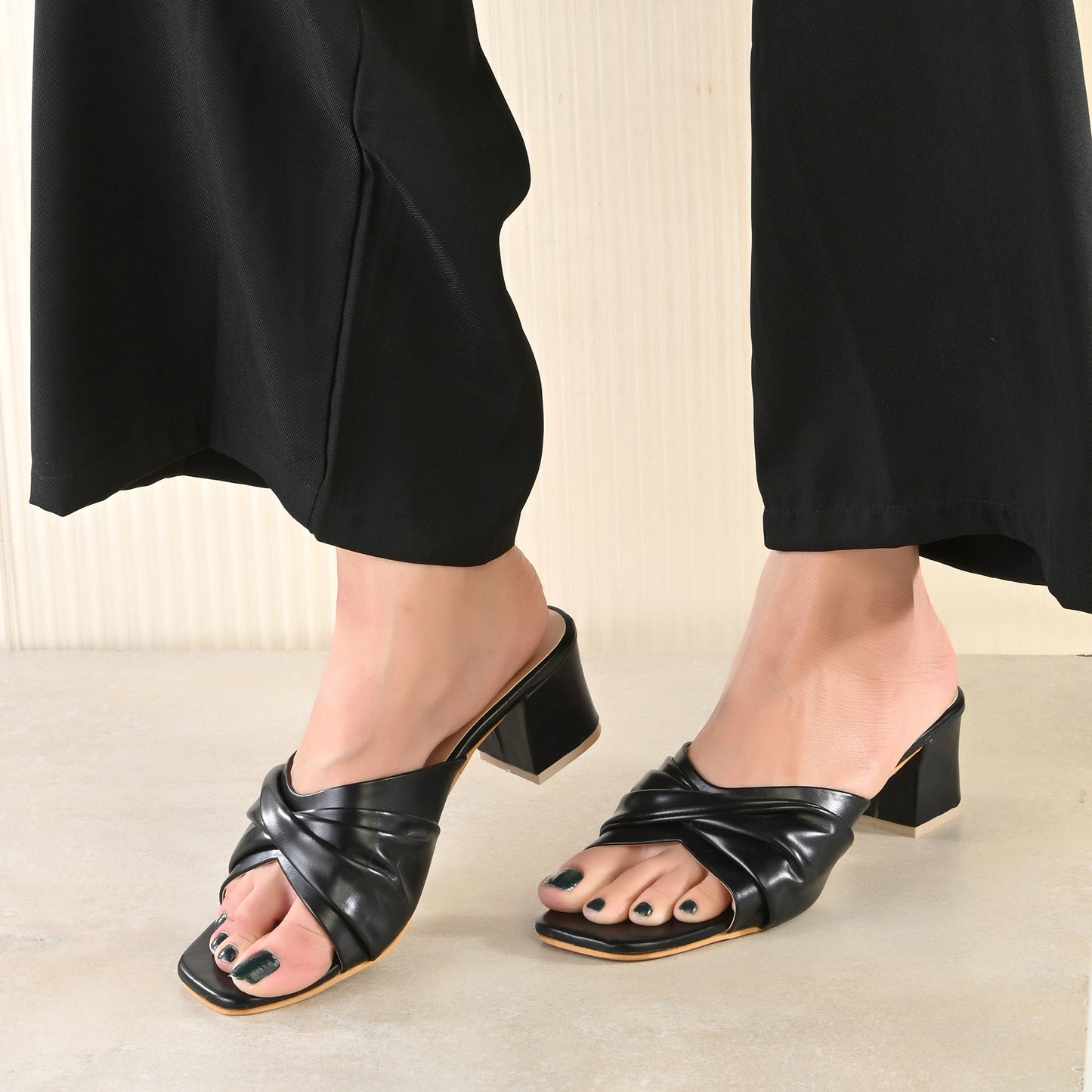 Ravis Twist Front Block Heels – Stylish Daily & Office Wear Slip-On Sandals