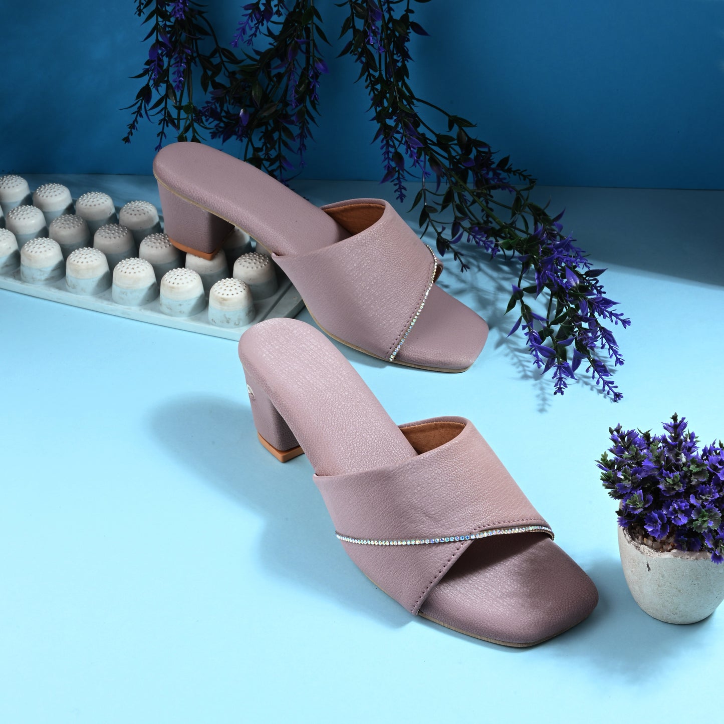 Dori Lifafa Heel