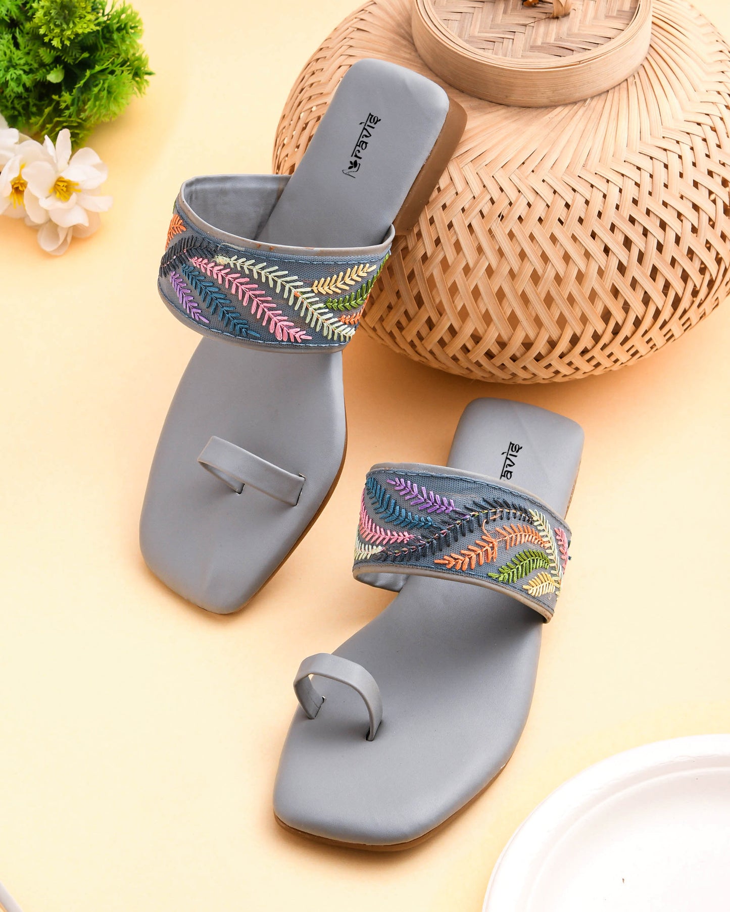 Leaf Slipper