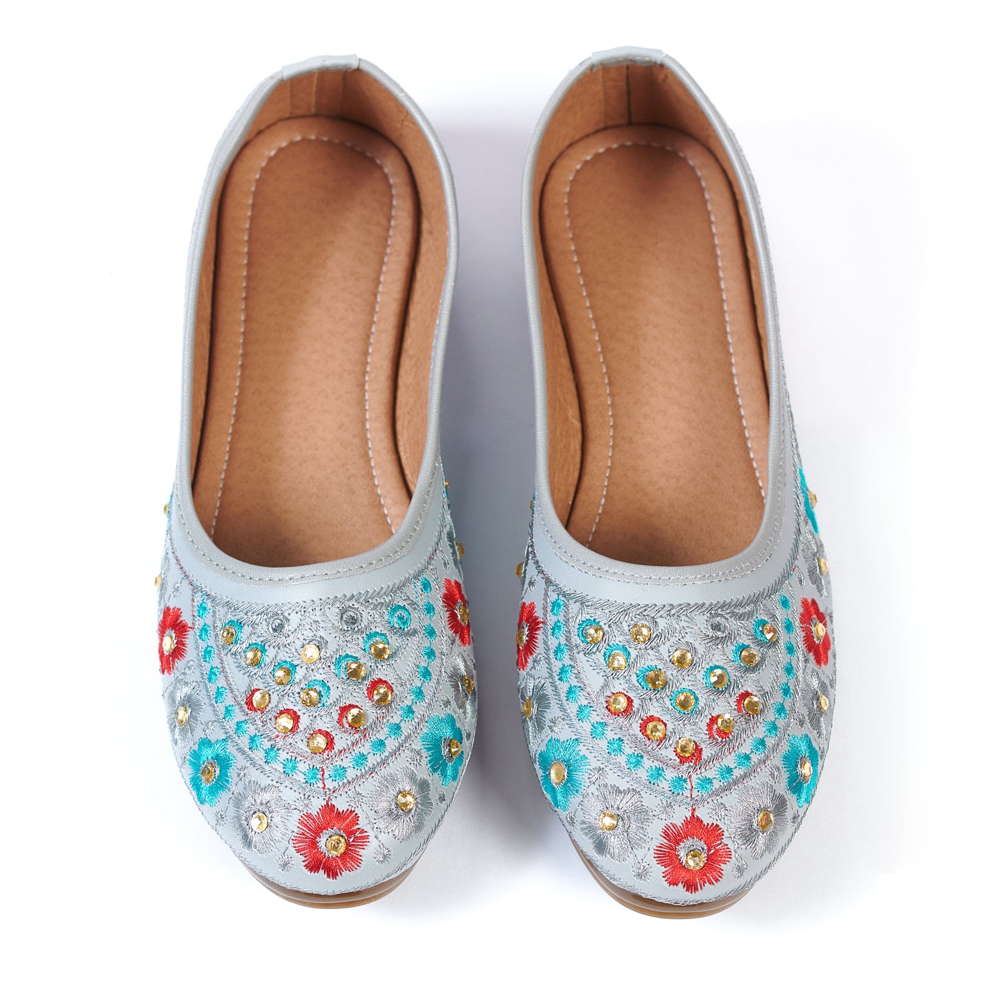 Ravis Embroidered Ethnic Flat Jutti – Traditional Floral Design for Women