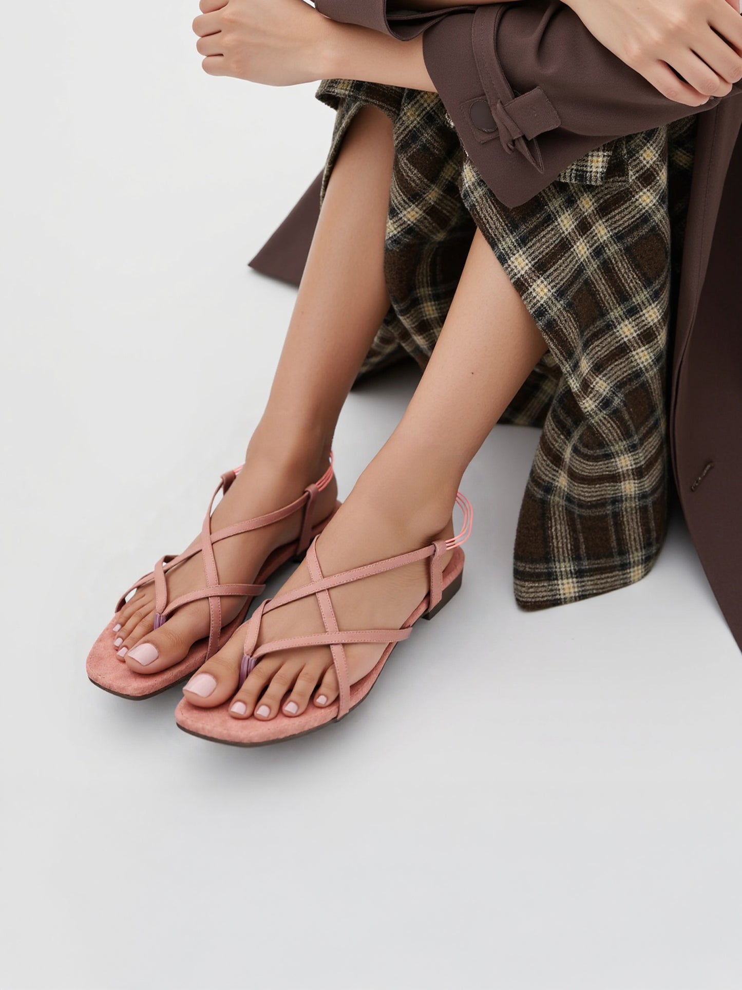 Ravis Triple Elastic Strap Criss-Cross Flats – Stylish Comfort for Everyday