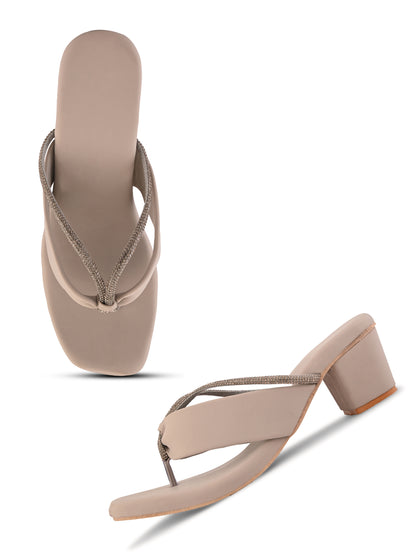 Ravis v shape chain heel