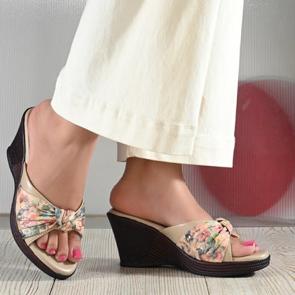 Ravis Floral High heel wedges