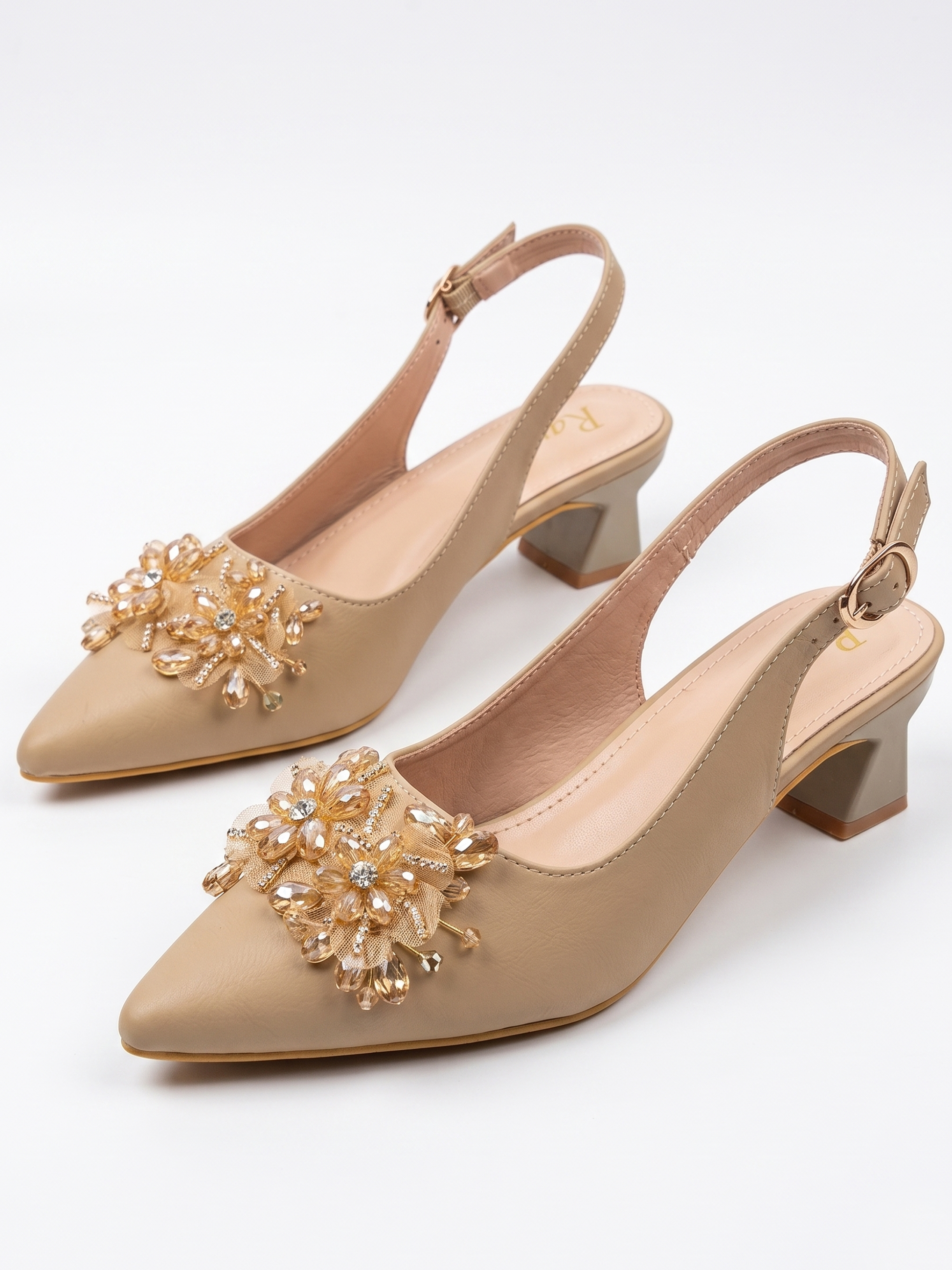 Beige | creative01