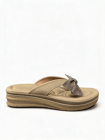 Beige | Sidebackground image04