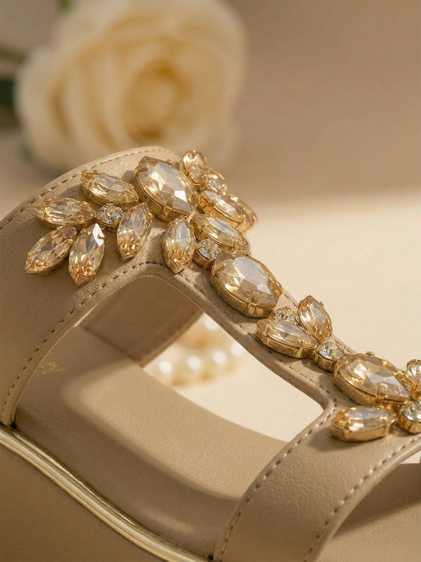 AuraSpark Ethnic Wedge