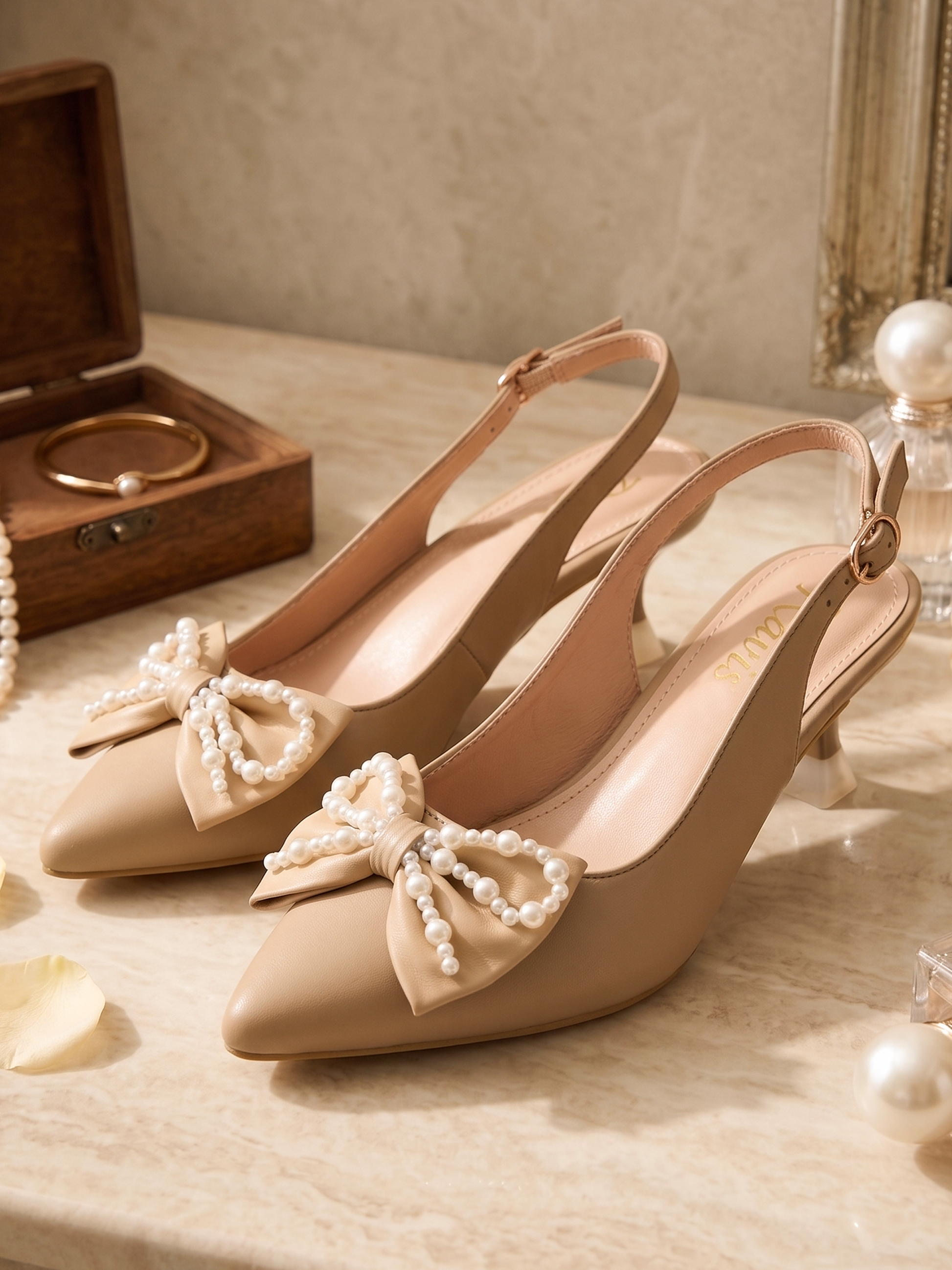 Beige | Creative02