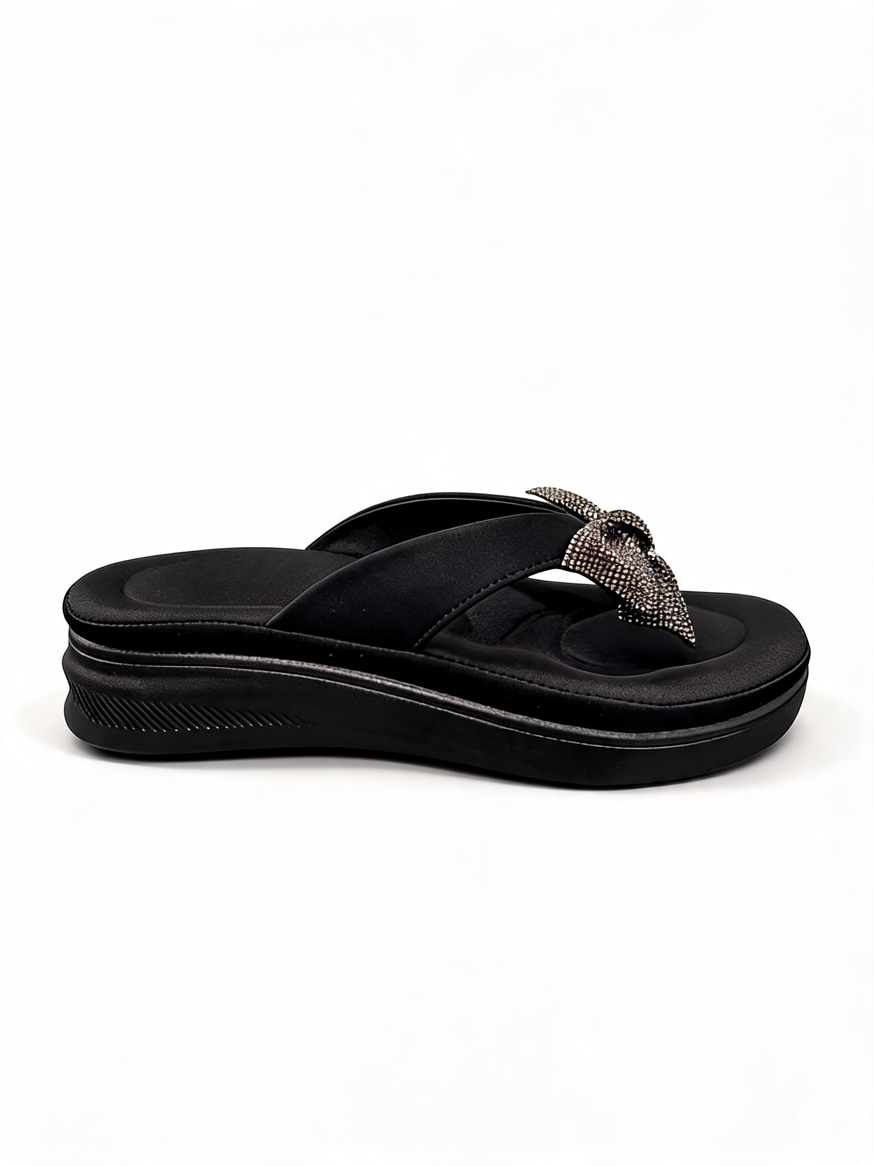 Black | Sideangle image05