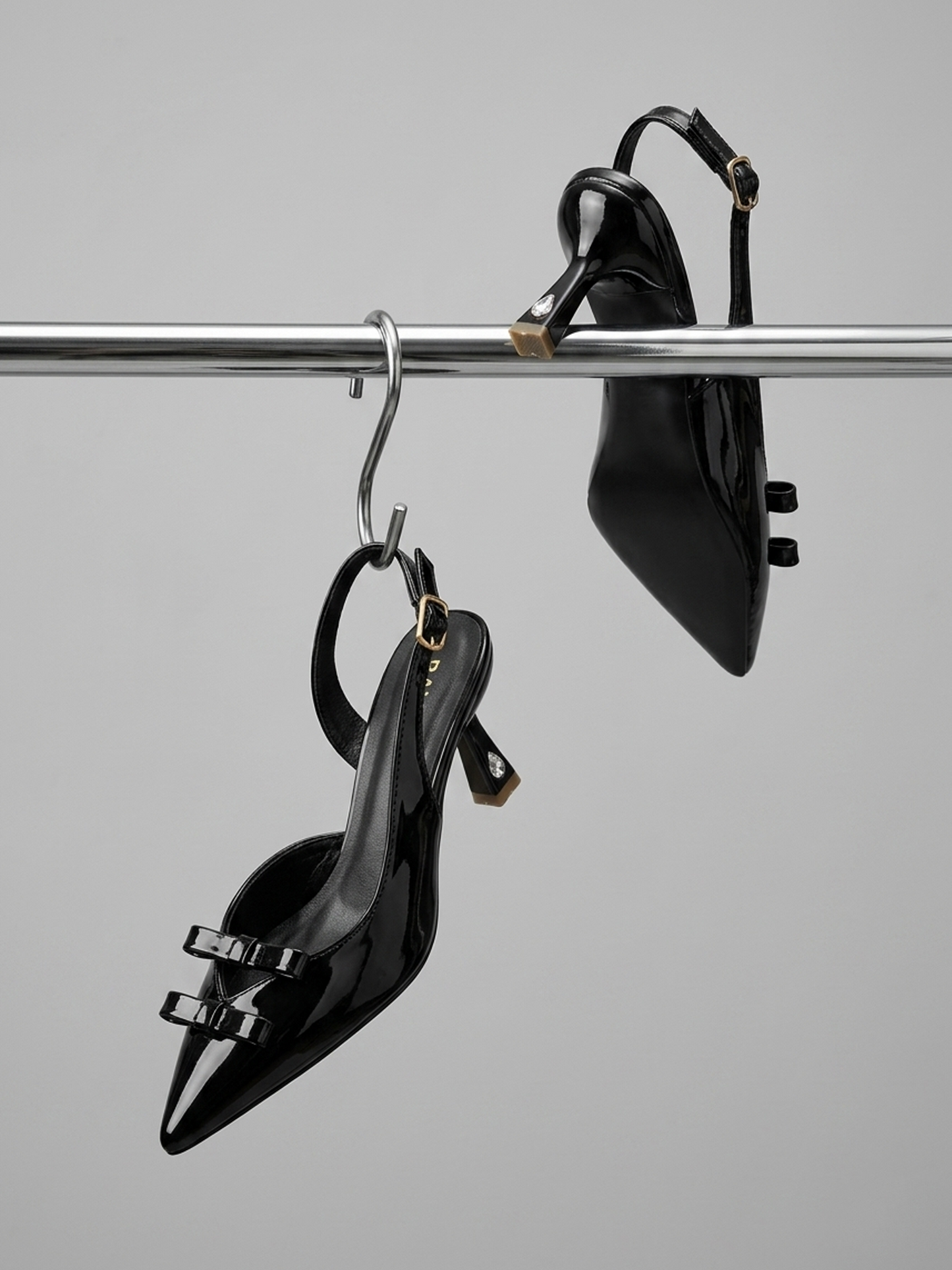 Black | Charm_Point_Heels