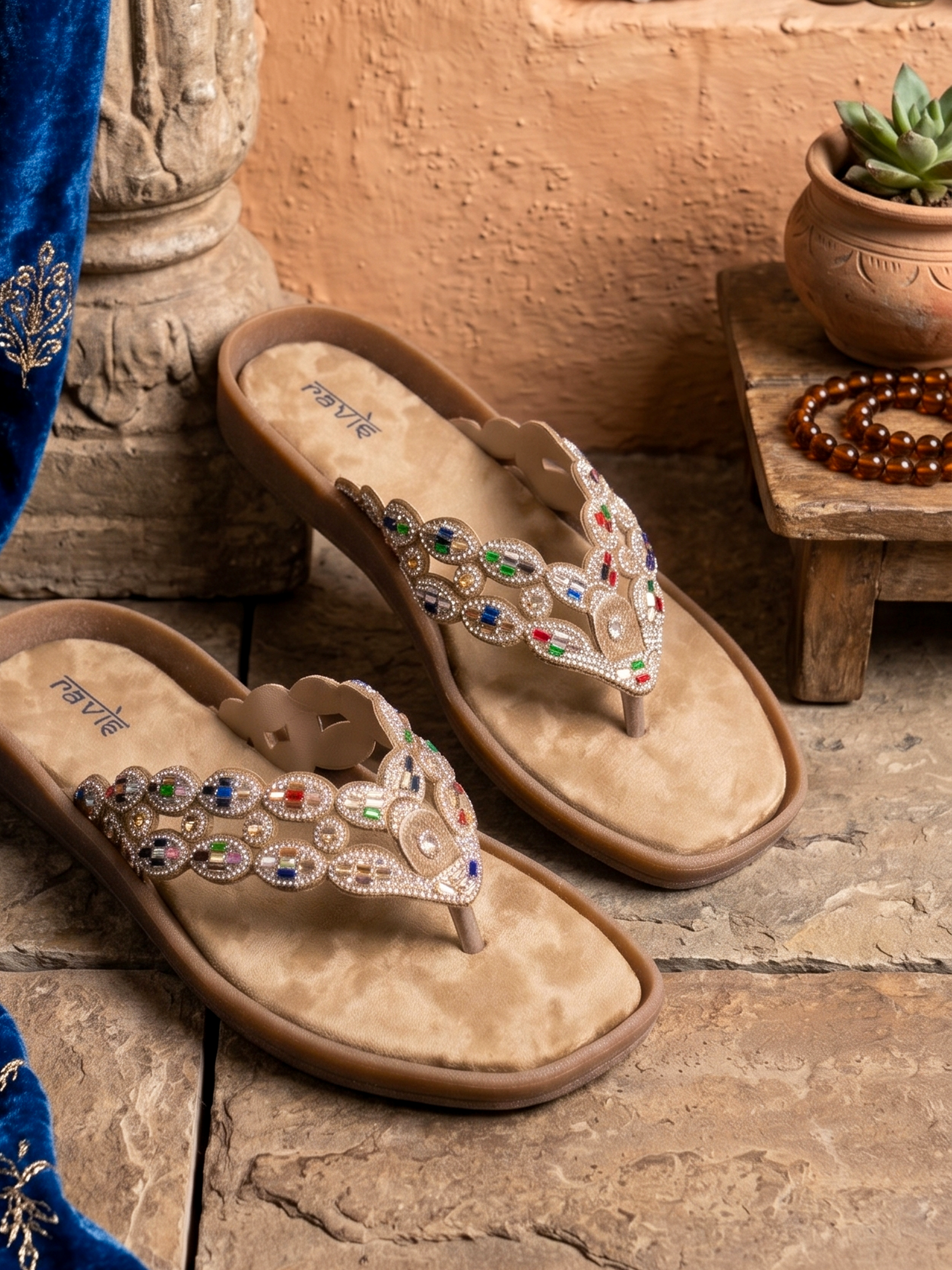 Brown | Creative01