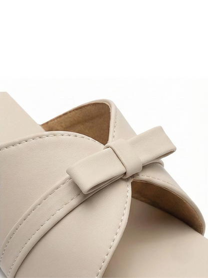 Ravis Classic Bow Heel