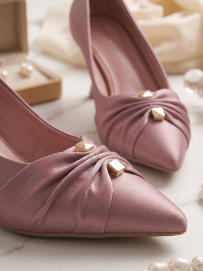 Woodrose | Twist Charm Heels