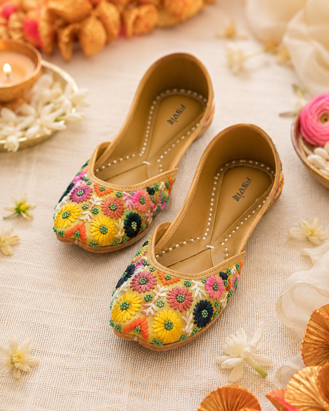 Multicolor |Festive Petals jutti02