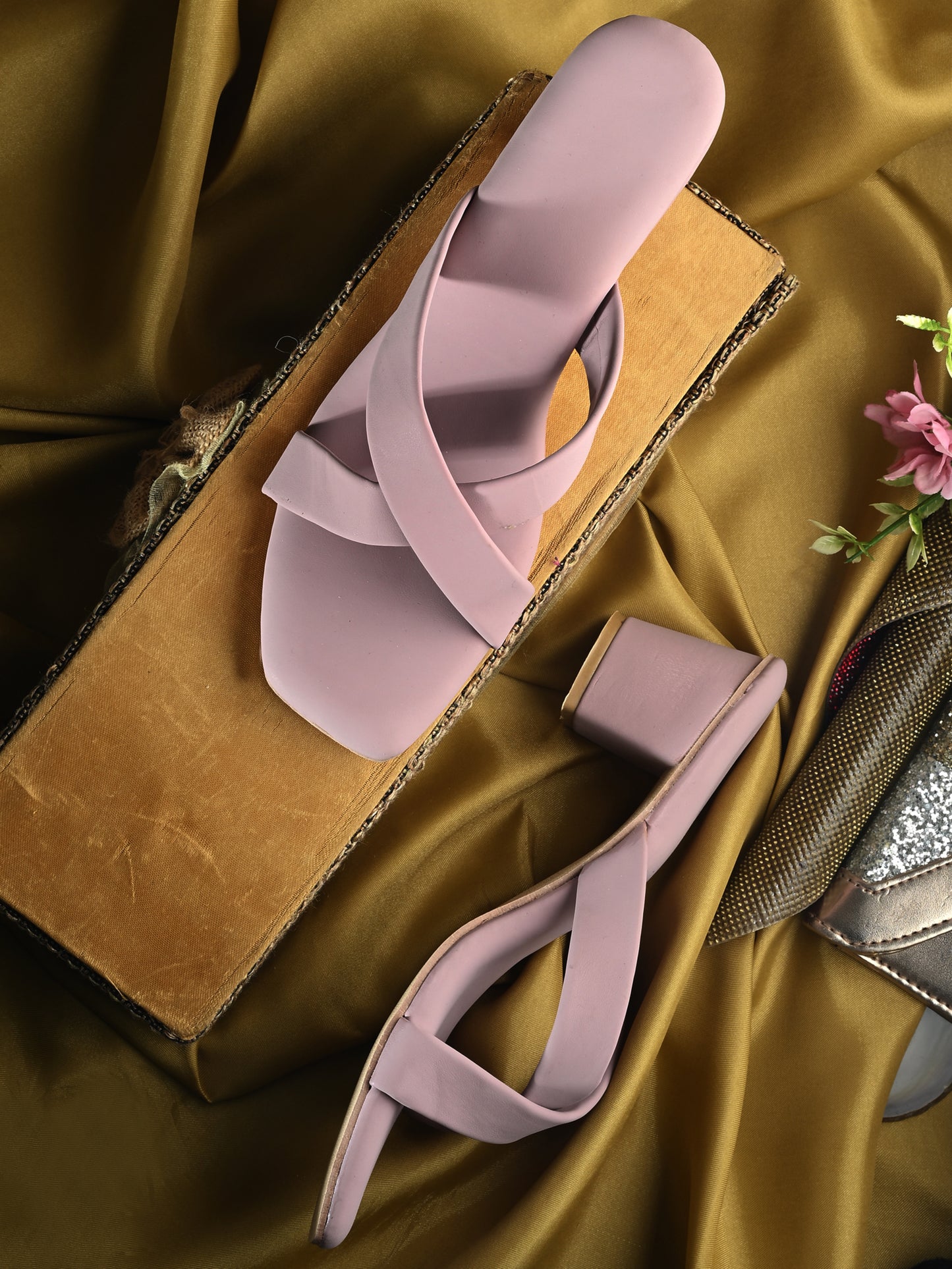 Ravis Women's Elegant Sparkle Crros Heel