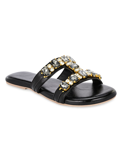 black close | Heera