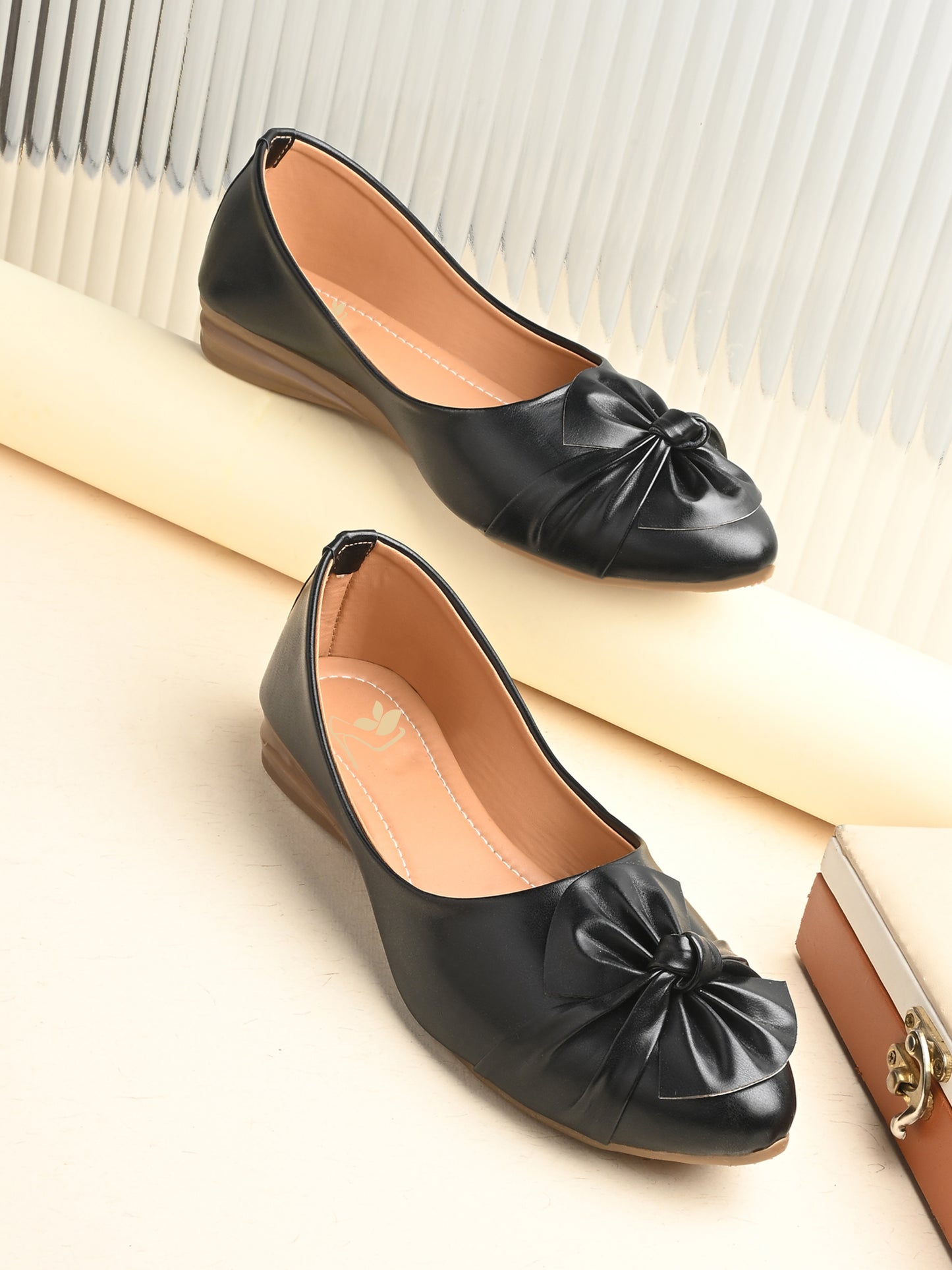 Ravis Women's Softy Butterfly Bellie