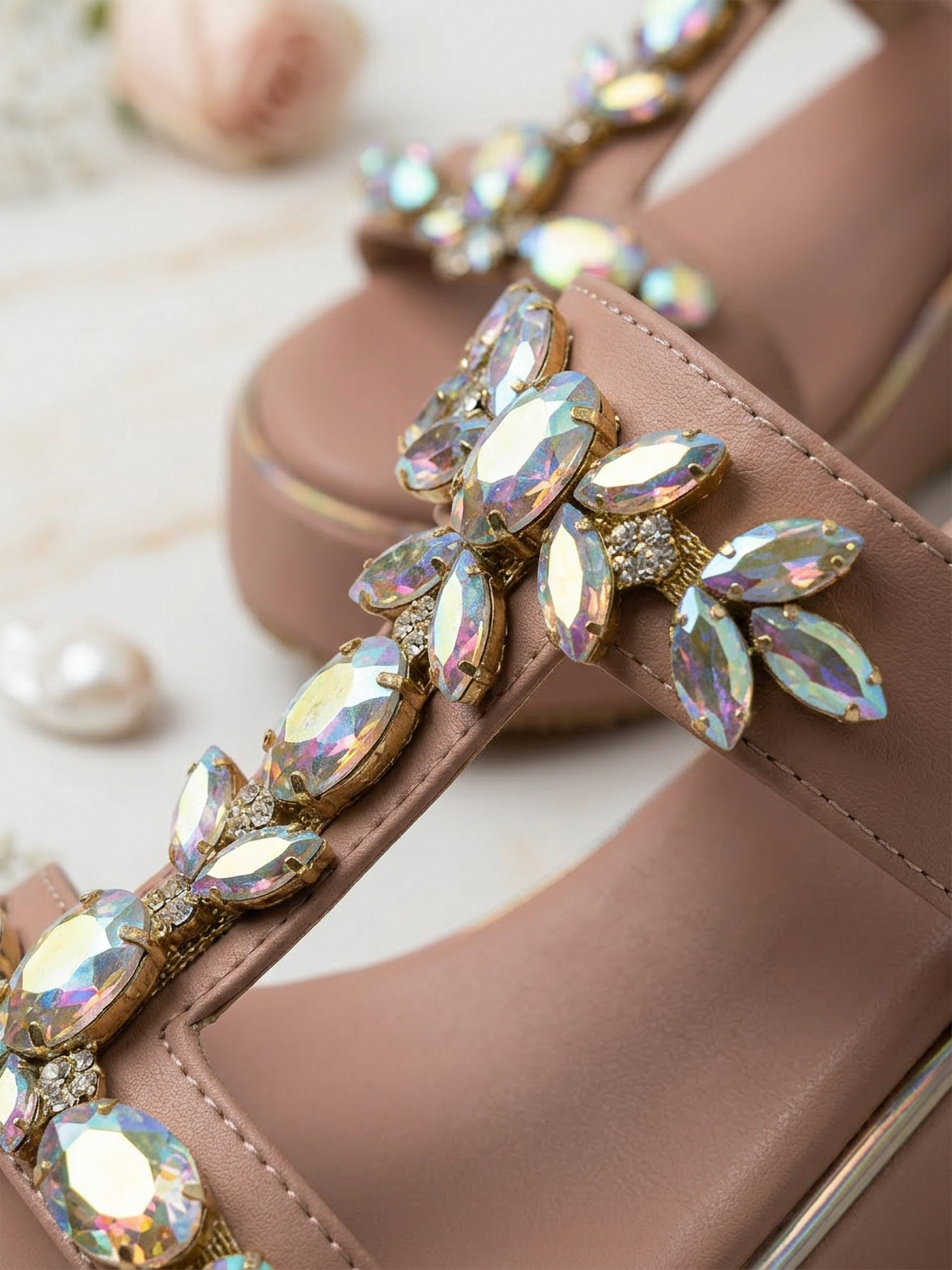 AuraSpark Ethnic Wedge