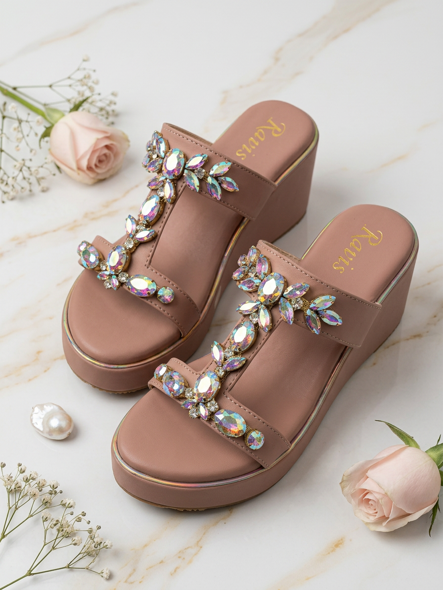 AuraSpark Ethnic Wedge