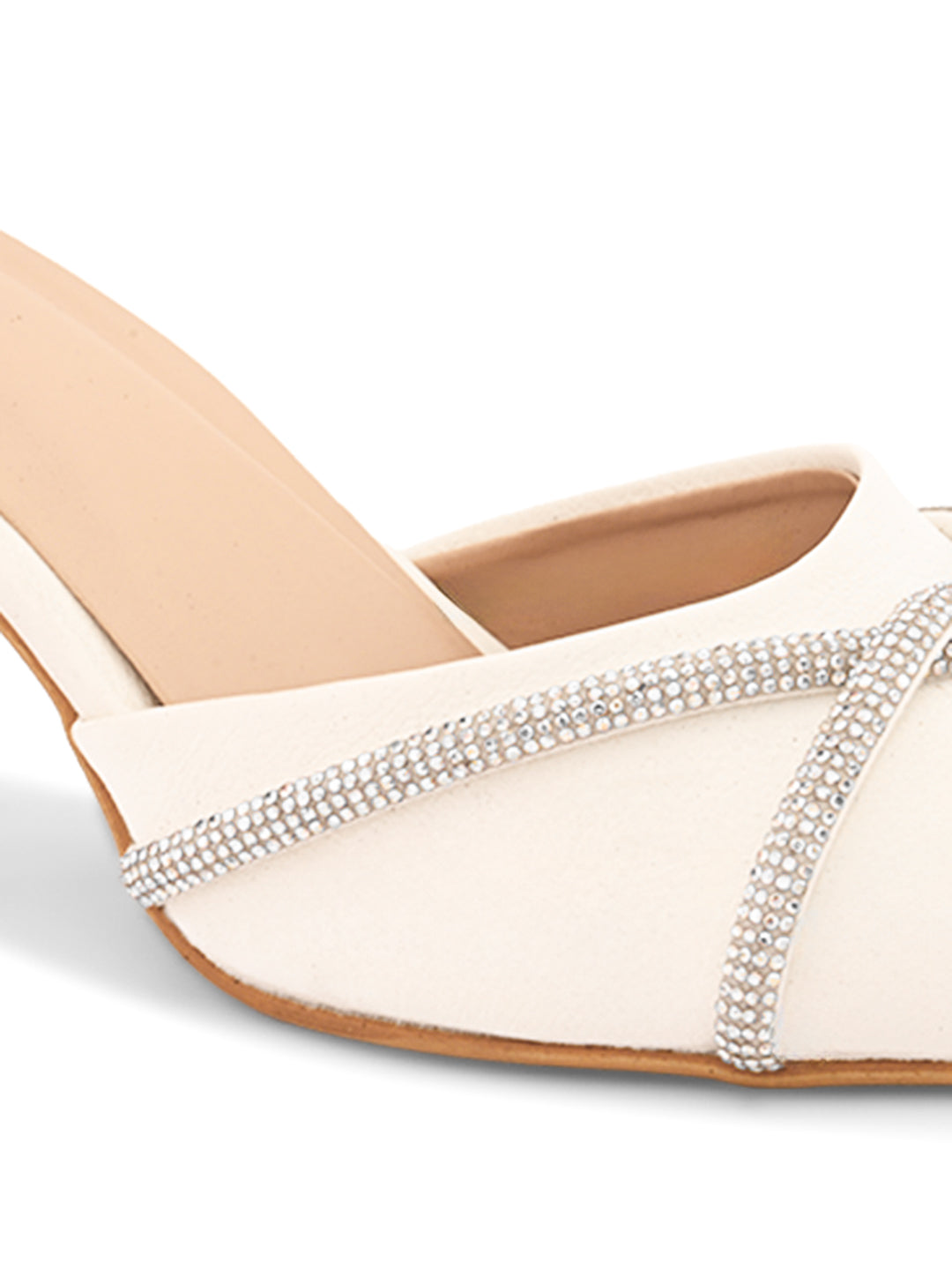 Ravis Ethnic Pointed Heels for Women – Traditional Party Wear Slip-Ons