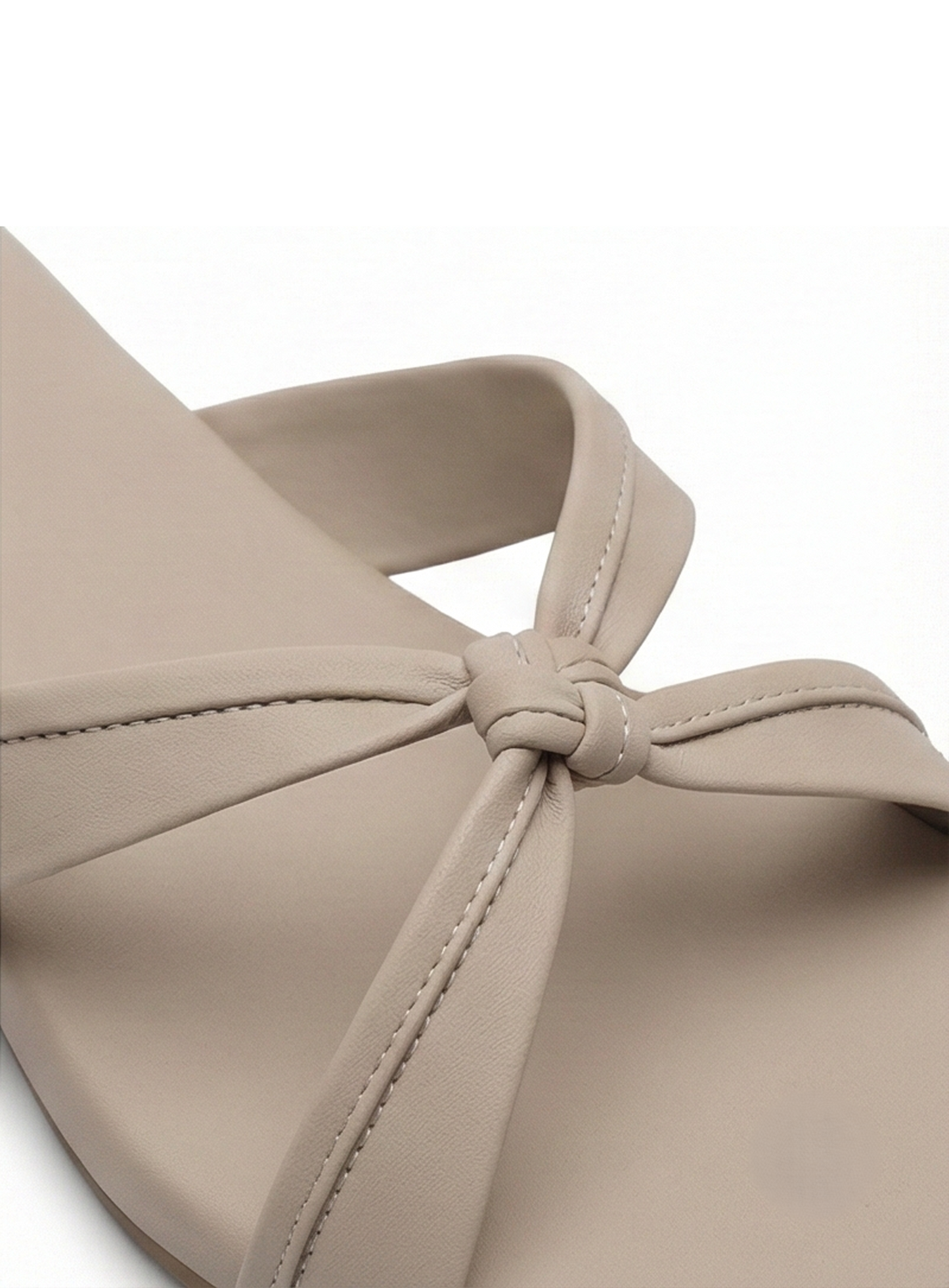 Ravis Tie-Knot Slipper's