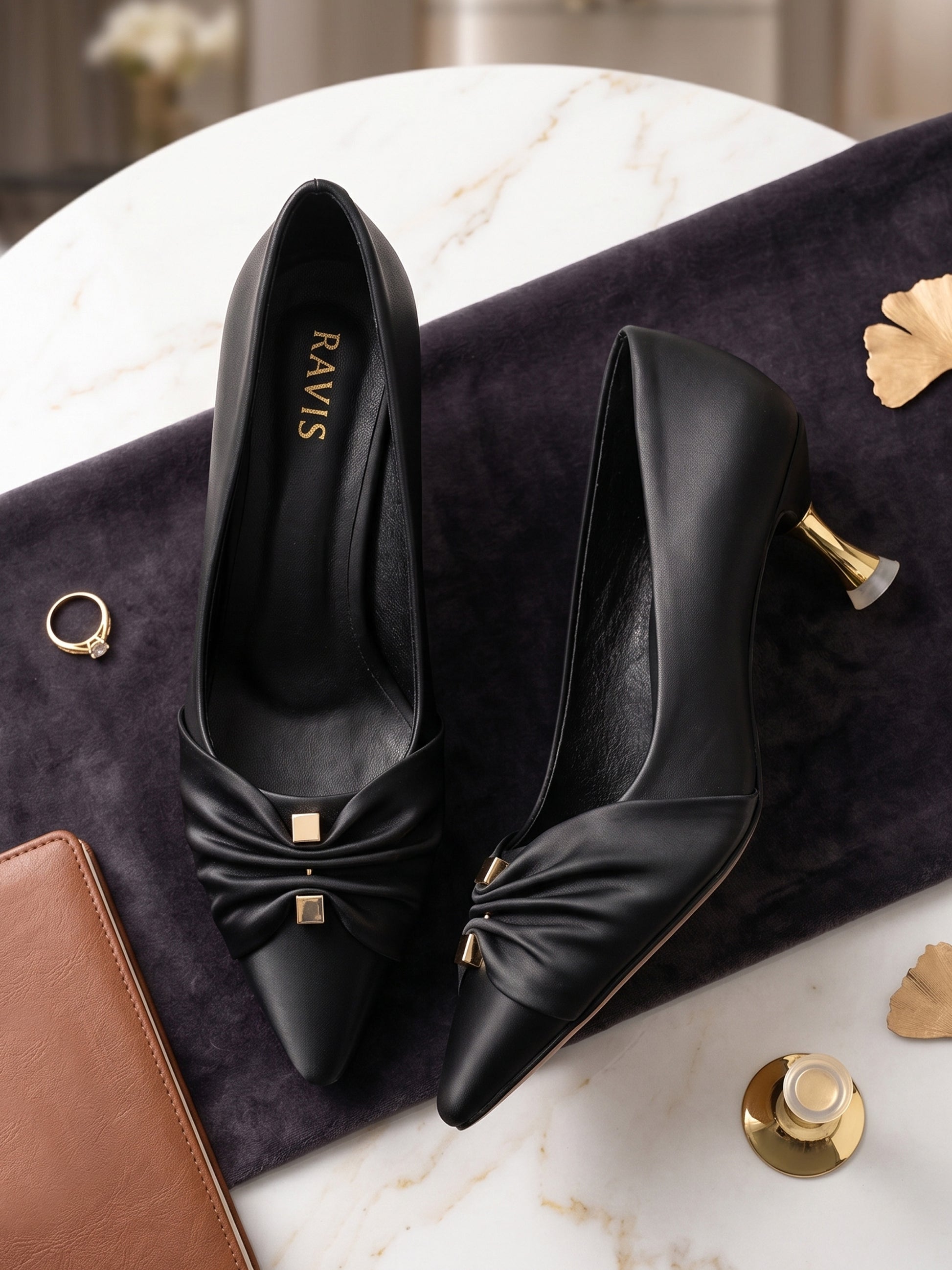 Black | Twist Charm Heels