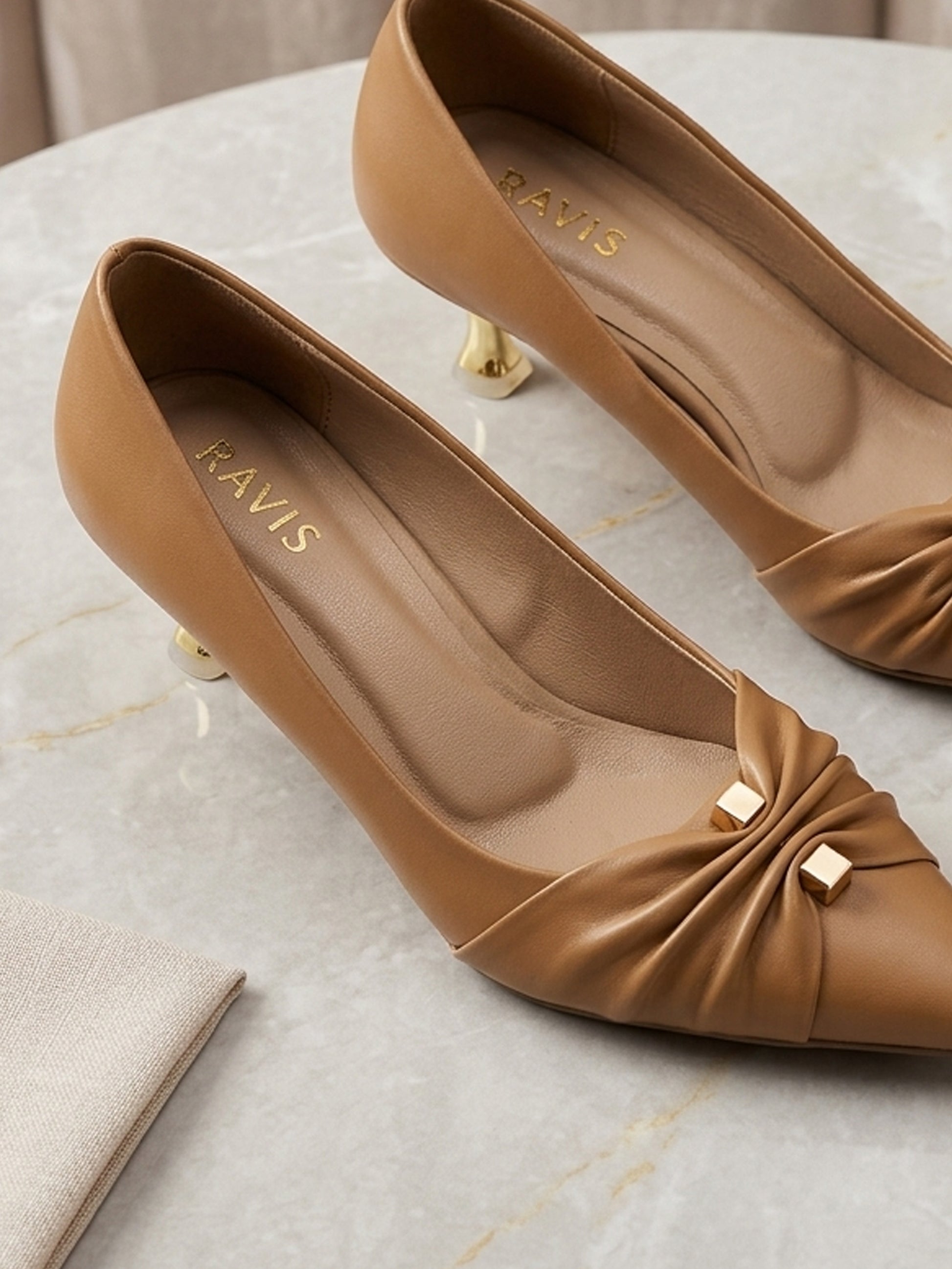 Brown | Twist Charm Heels