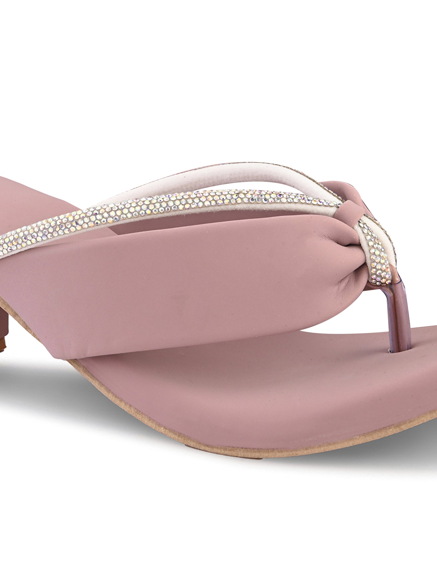 Ravis v shape chain heel