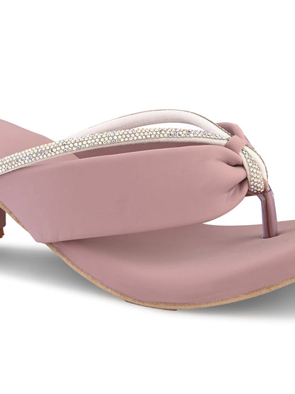 Ravis v shape chain heel